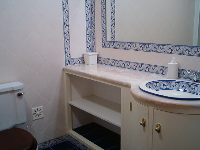 Bathroom with bath, shower, w.c. & bidet