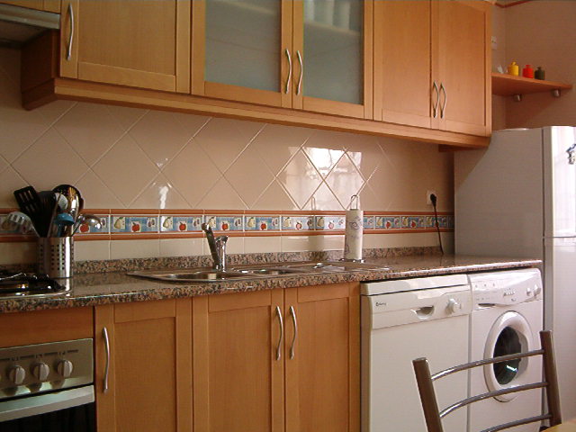 Fully equipped kitchen, e.g. Fridge/freezer, dishwasher, washing machine, electric oven, microwave, toaster, kettle